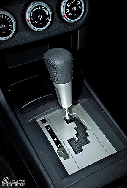 东南三菱LANCER EX翼神内饰资料图