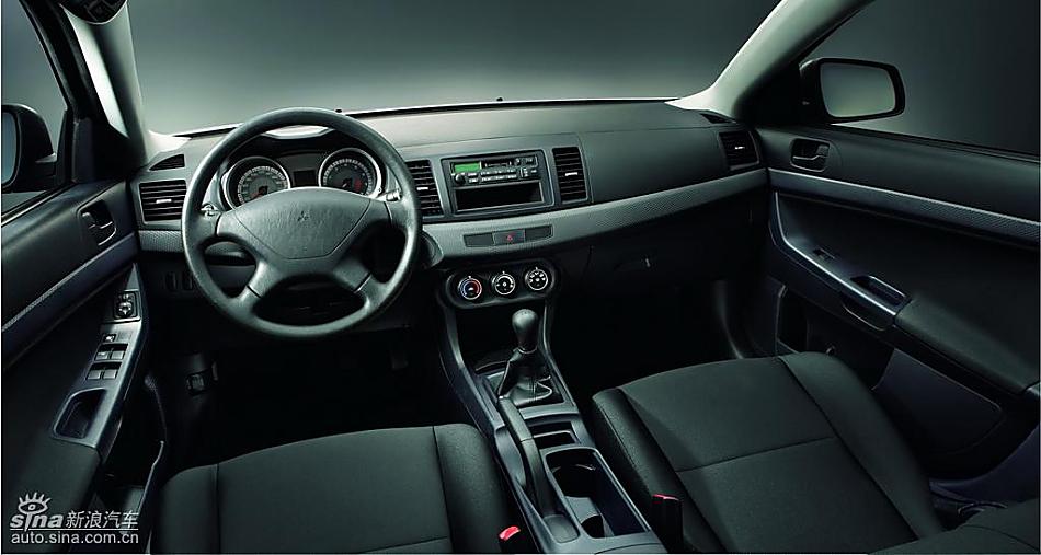 东南三菱LANCER EX翼神内饰资料图