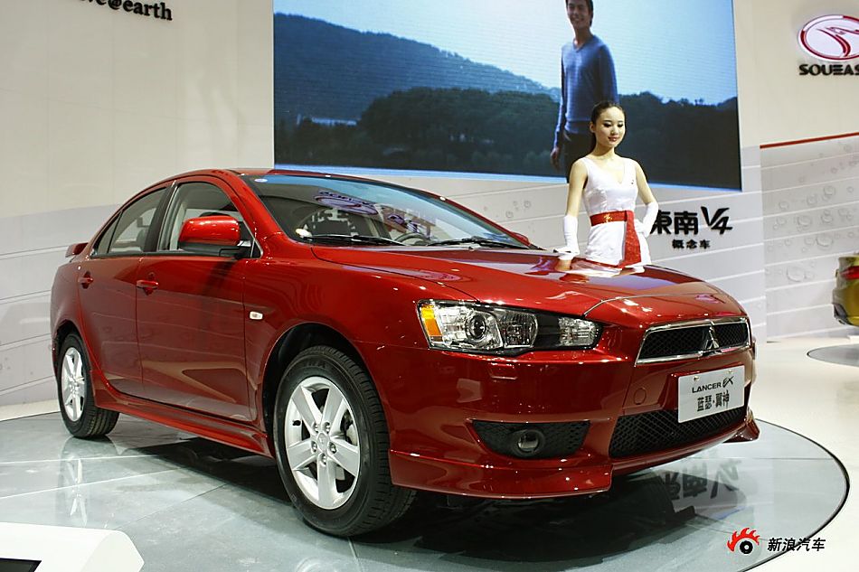 东南三菱蓝瑟翼神