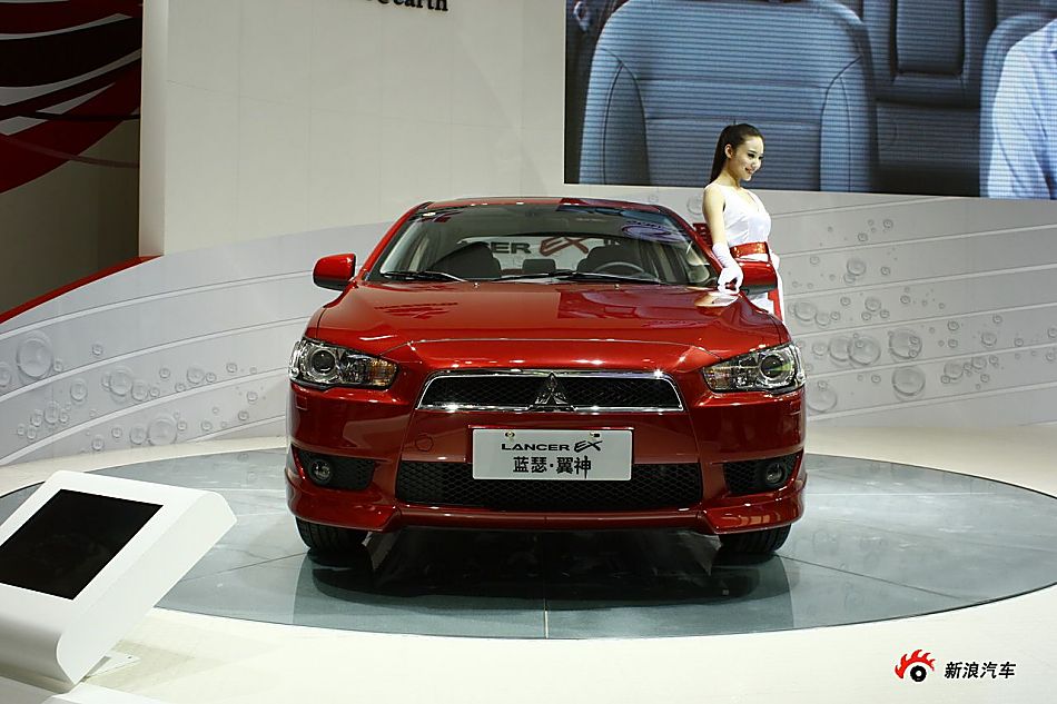 东南三菱蓝瑟翼神