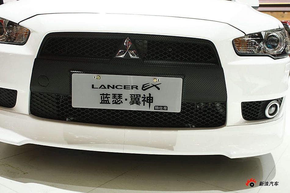 东南三菱蓝瑟翼神