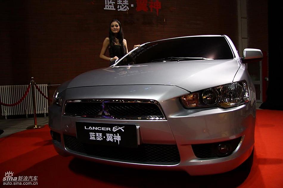 东南三菱蓝瑟翼神命名现场亮相