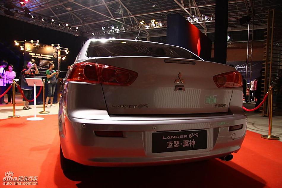 东南三菱蓝瑟翼神命名现场亮相