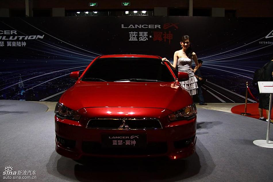 东南三菱蓝瑟翼神命名现场亮相