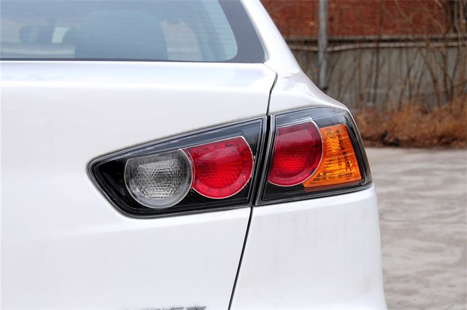 2013款 时尚版 1.8L CVT 舒适型 其他