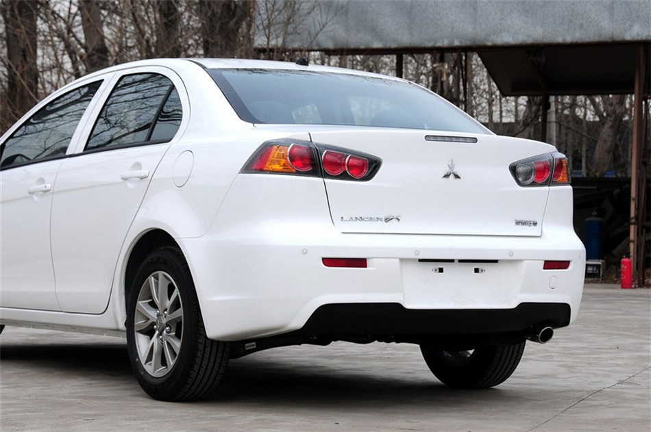 2013款 时尚版 1.8L CVT 舒适型 其他