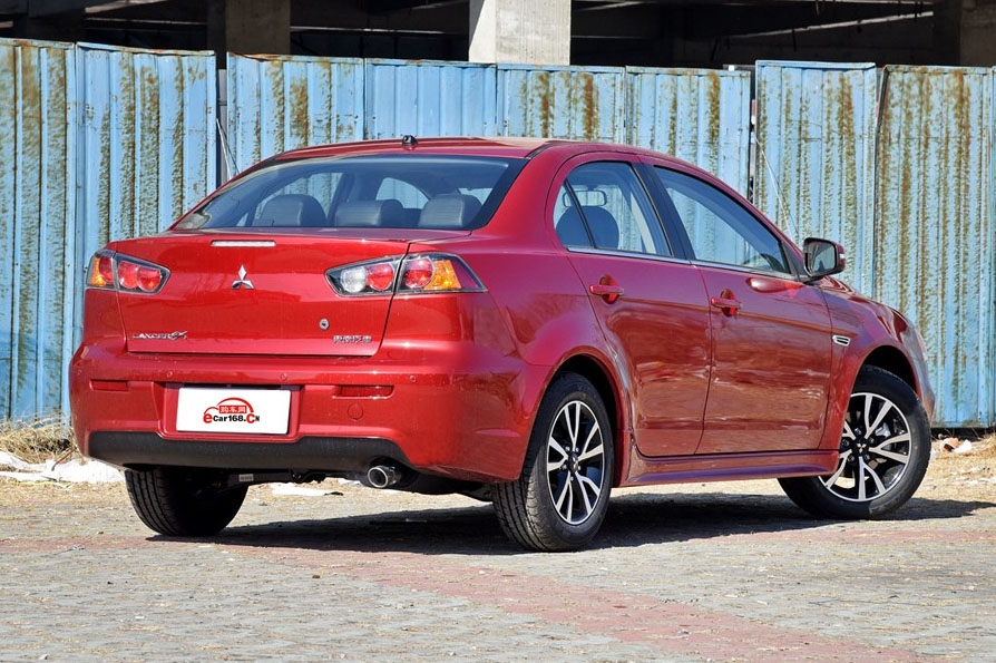 2015款 1.8L CVT致尚型 国V 外观