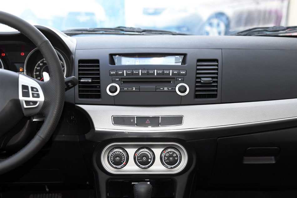 2015款 1.8L CVT致尚型 国V 内饰