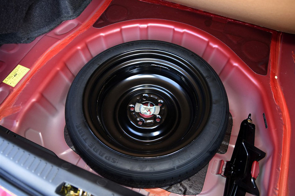 2015款 1.8L CVT致尚型 国V 细节