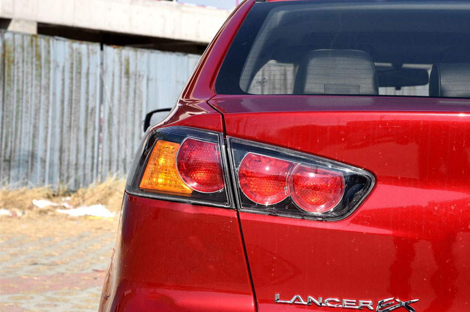 2015款 1.8L CVT致尚型 国V 细节