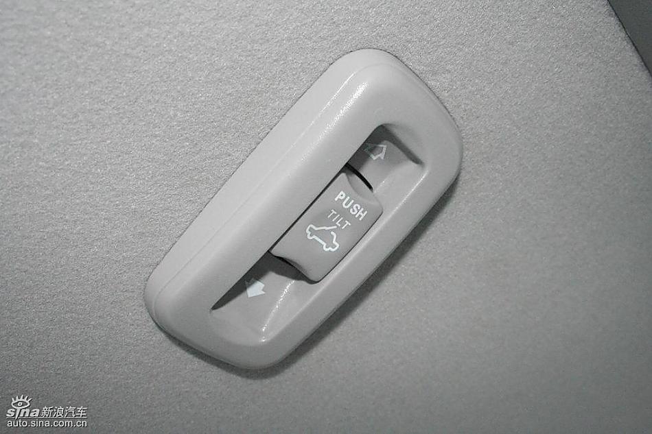 三菱君阁内饰实拍