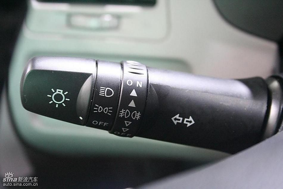 三菱君阁内饰实拍