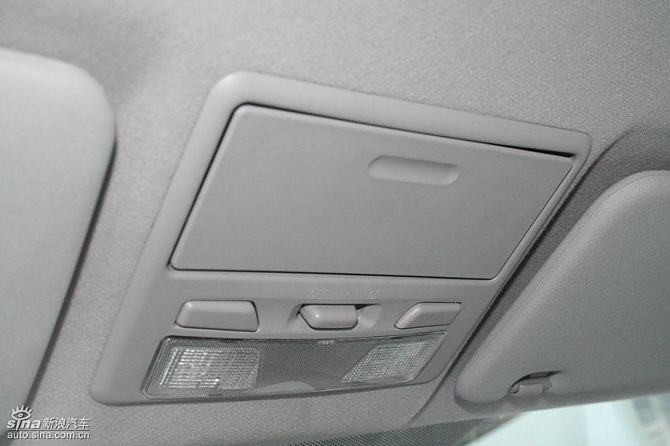 三菱君阁内饰实拍