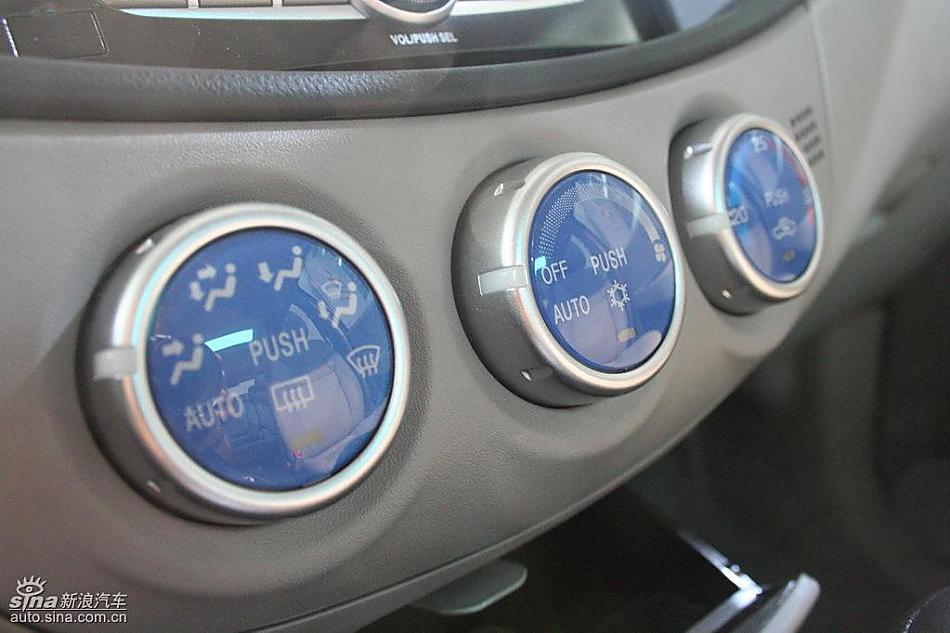 三菱君阁内饰实拍