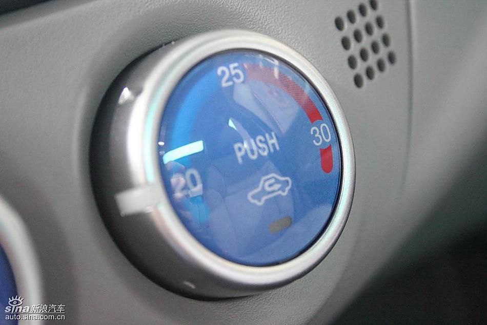 三菱君阁内饰实拍