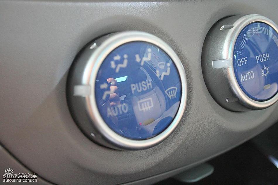 三菱君阁内饰实拍