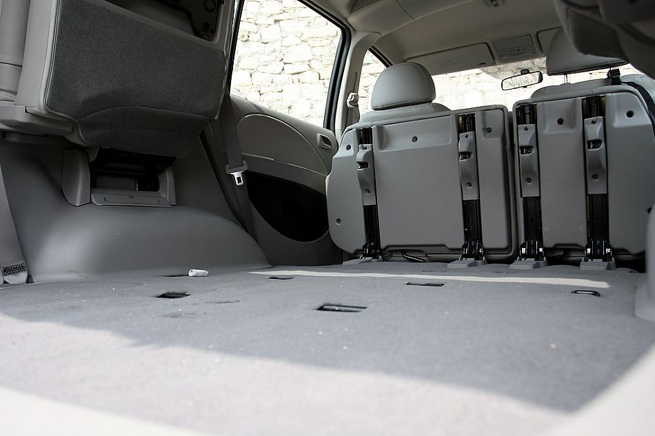 东南三菱君阁内饰实拍图