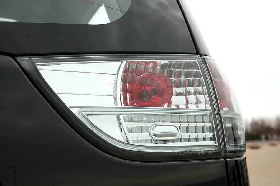 东南三菱君阁外观图片