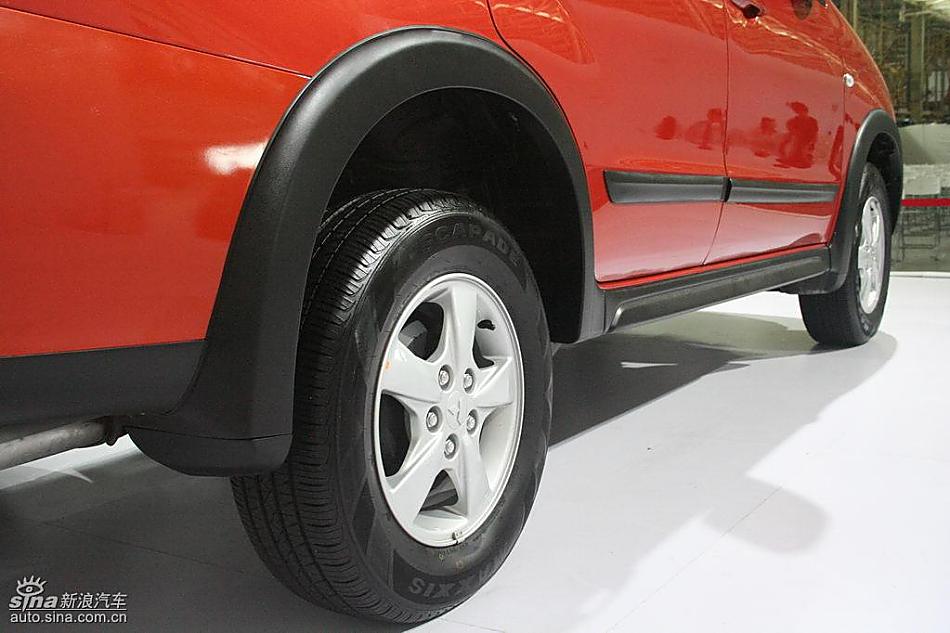 三菱君阁外观实拍