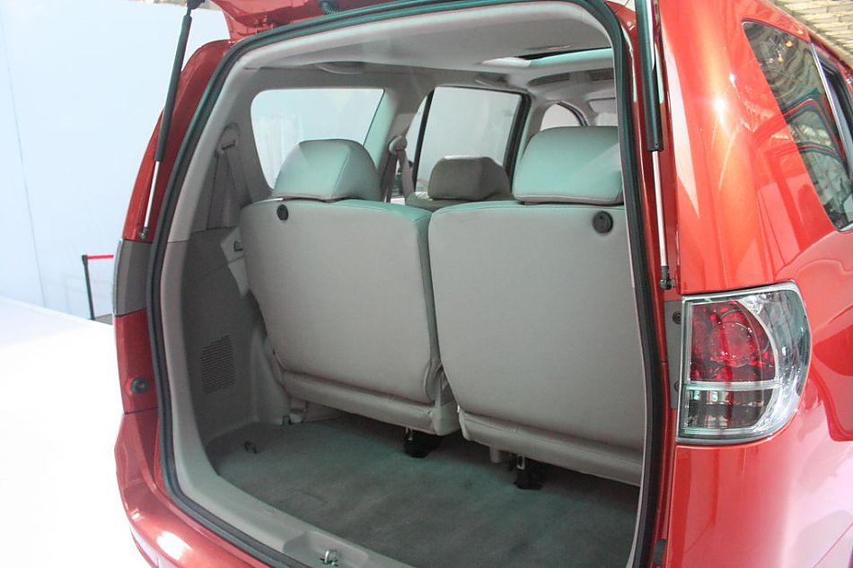 三菱Zinger君阁下线现场图