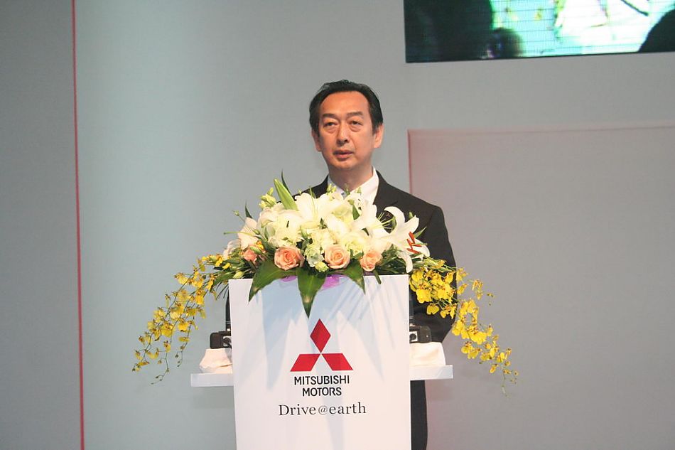 三菱部长押切-武津洋