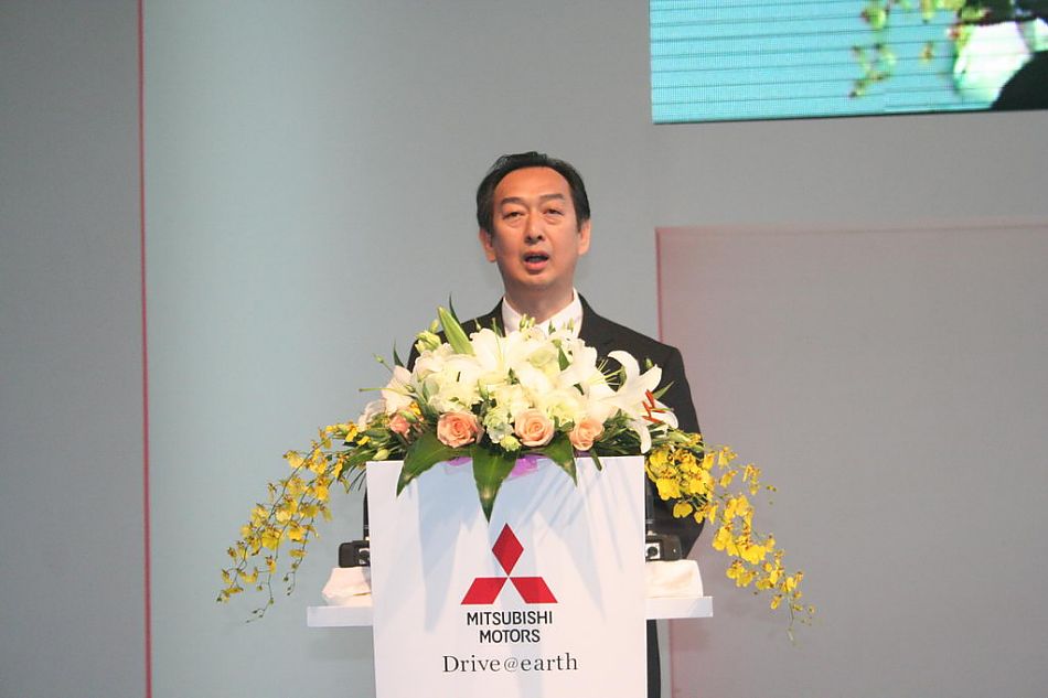 三菱部长押切-武津洋