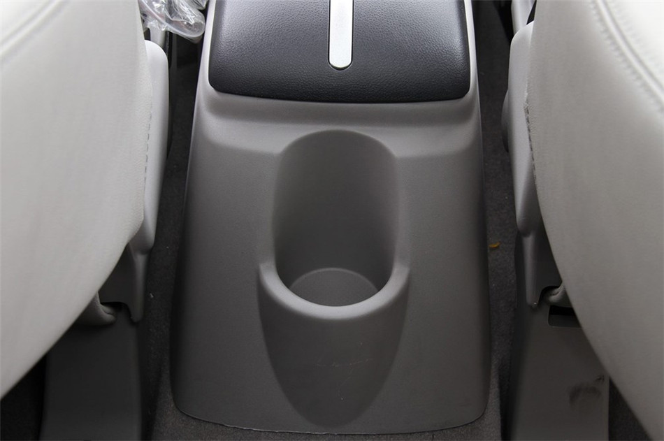 2011 2.0L AT 콢 οռ