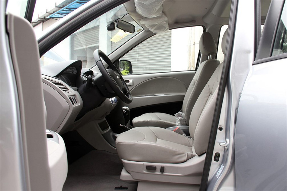 2011 2.0L AT 콢 οռ