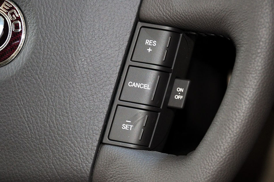 起亚霸锐3.8L自动豪华型 内饰