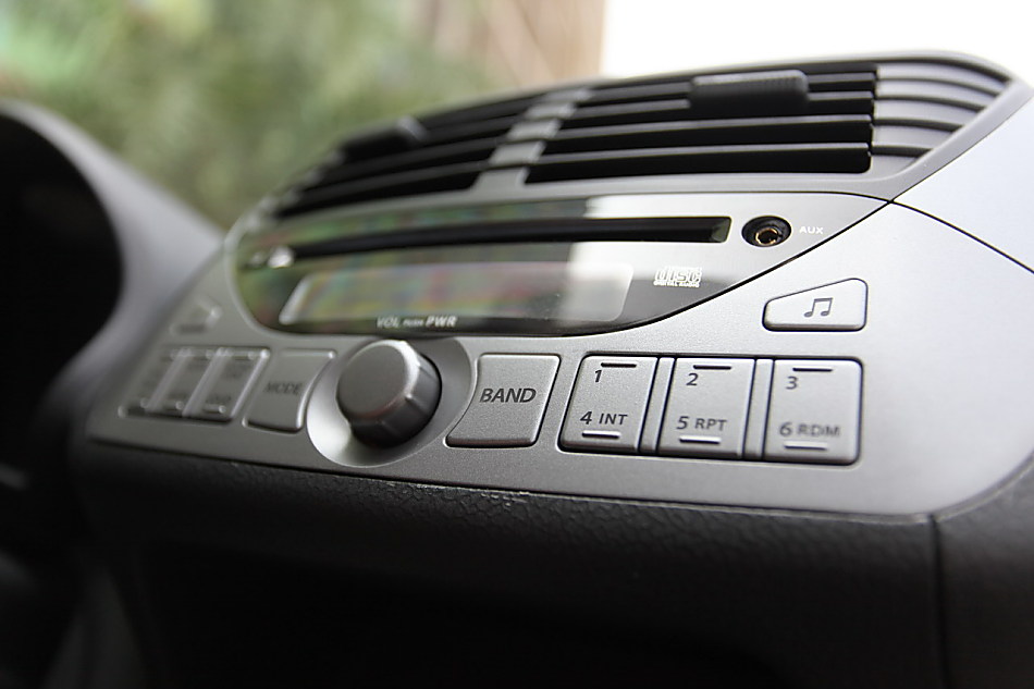 新奥拓内饰图片