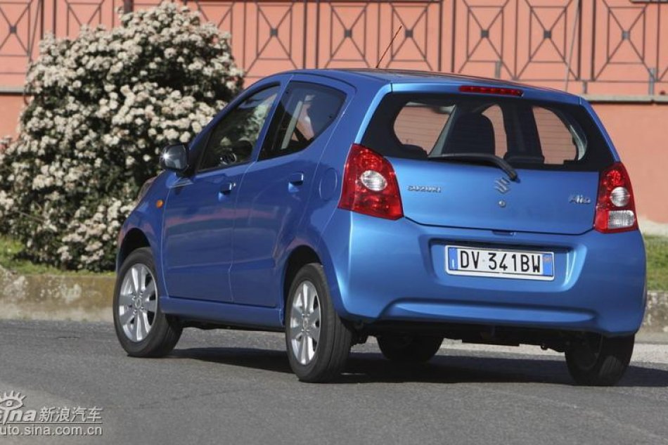 09款全新奥拓资料图