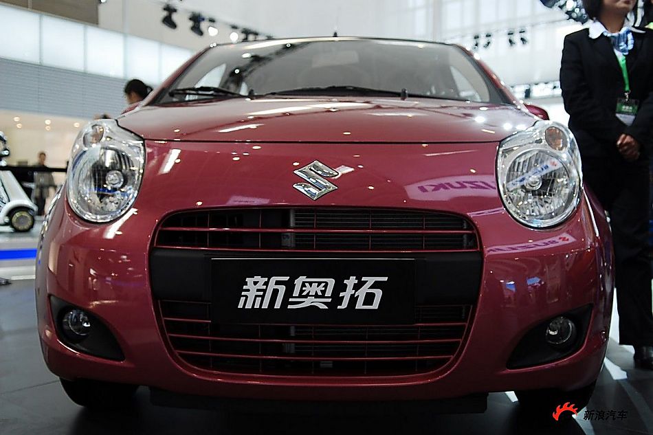 长安铃木新奥拓