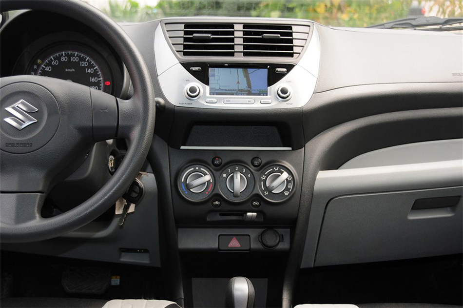 2013款奥拓1.0L自动炫酷型