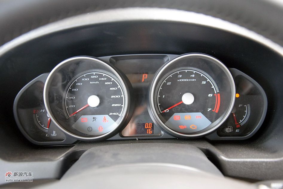 2011款中华骏捷FSV新锐版