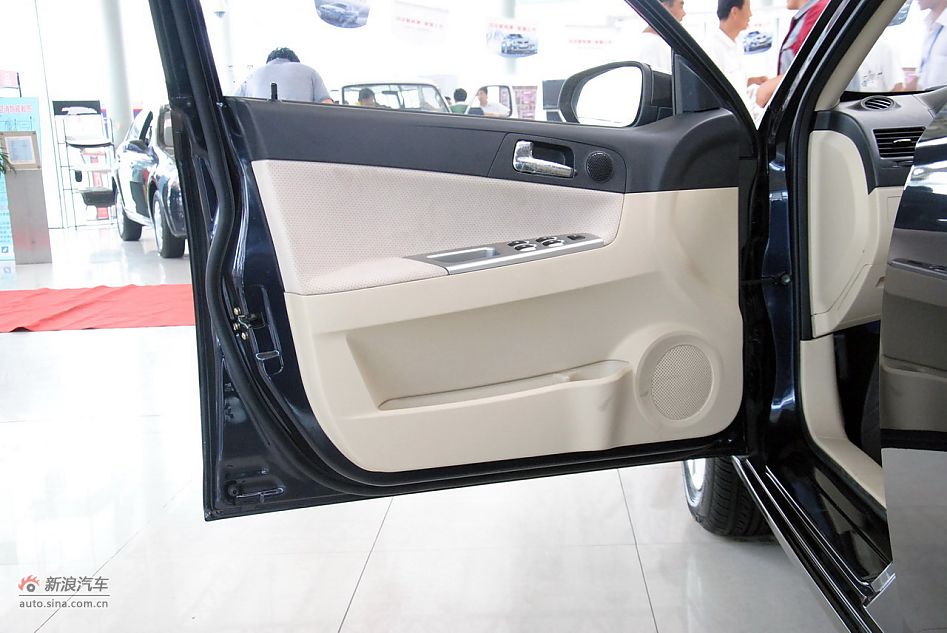 2011款中华骏捷FSV新锐版