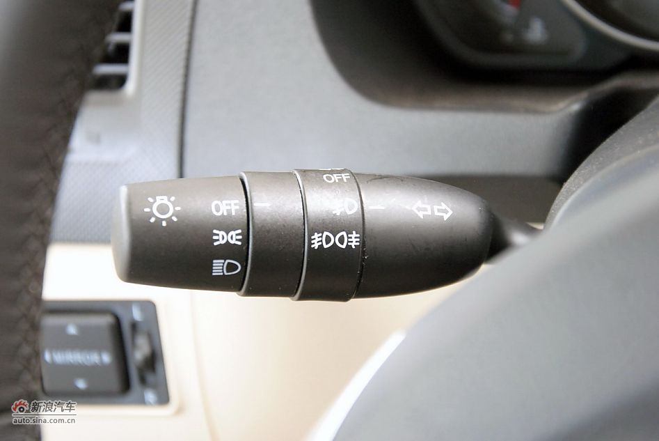 2011款中华骏捷FSV新锐版