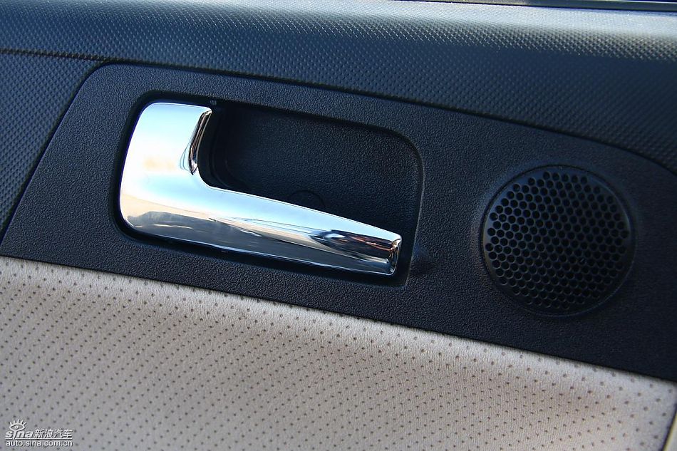 中华骏捷FSV试车实拍图内饰