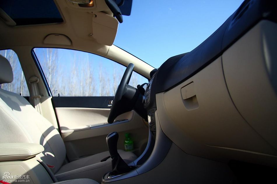 中华骏捷FSV试车实拍图内饰