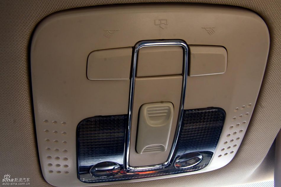 中华骏捷FSV试车实拍图内饰