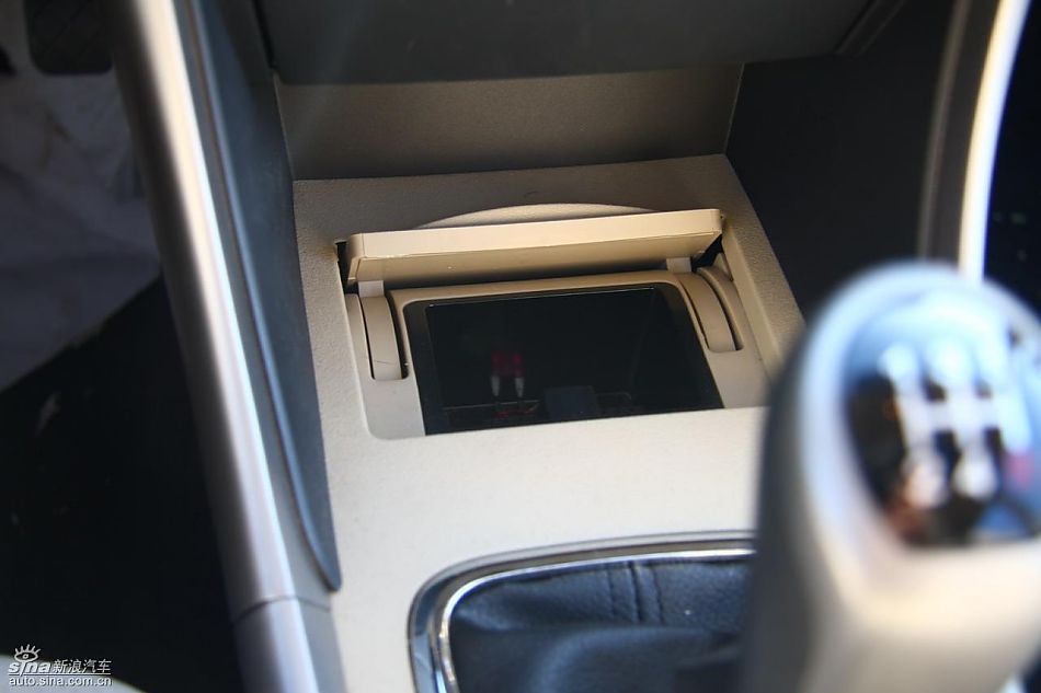 中华骏捷FSV试车实拍图内饰