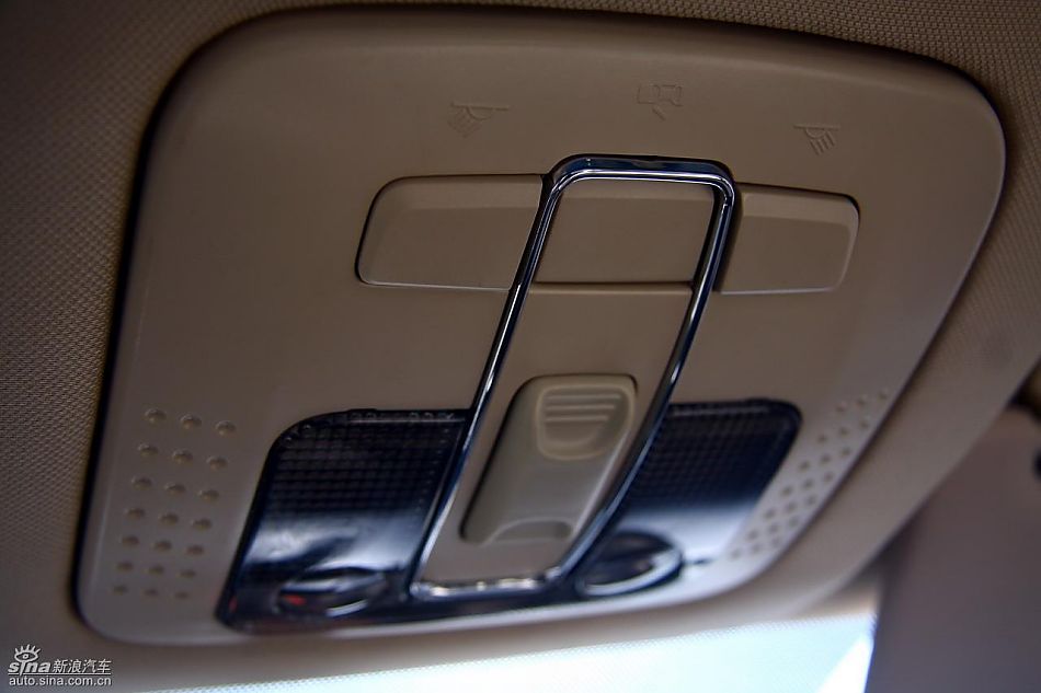 中华骏捷FSV试车实拍图内饰