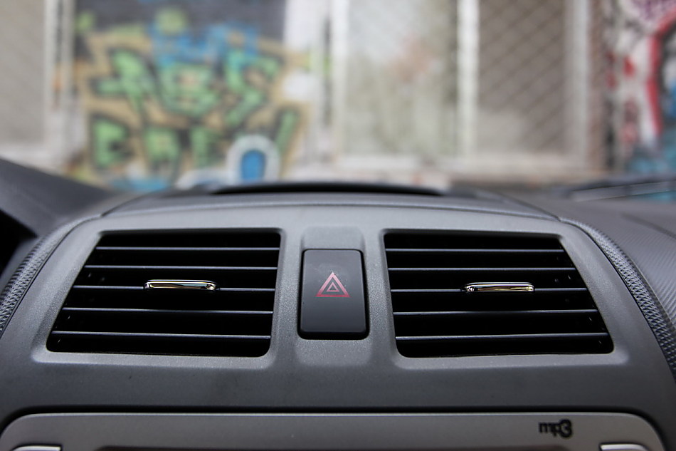 中华骏捷FSV 1.6AT内饰图片