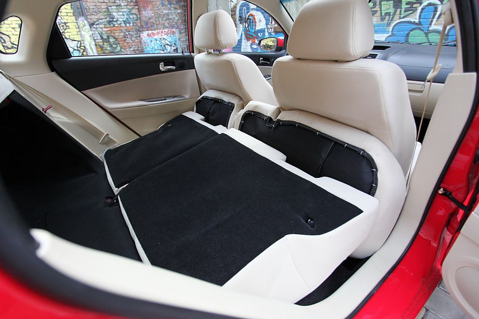 中华骏捷FSV 1.6AT内饰图片