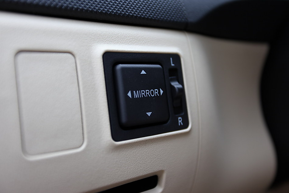 中华骏捷FSV 1.6AT内饰图片