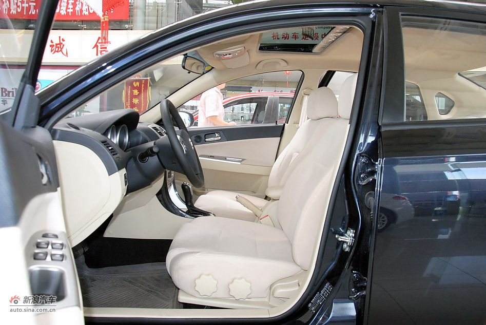 2011款中华骏捷FSV新锐版