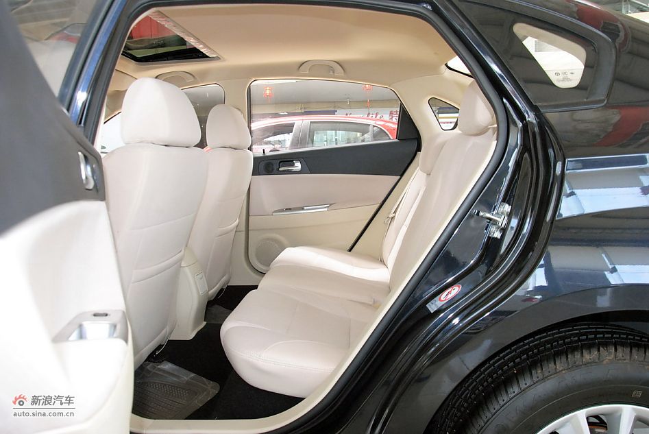 2011款中华骏捷FSV新锐版