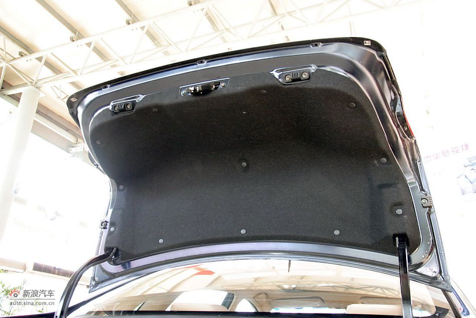 2011款中华骏捷FSV新锐版