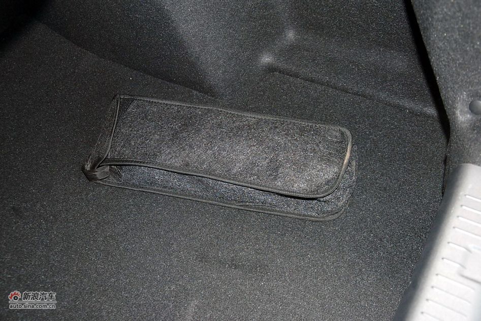 2011款中华骏捷FSV新锐版