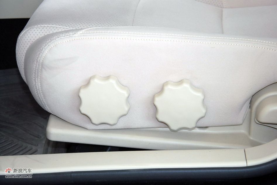 2011款中华骏捷FSV新锐版