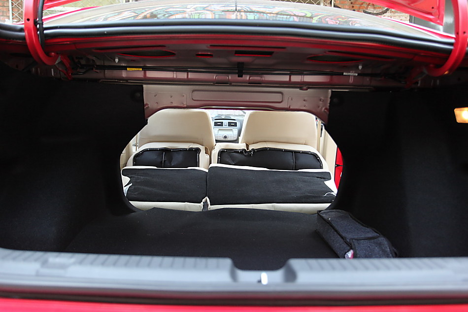 中华骏捷FSV 1.6AT内饰图片